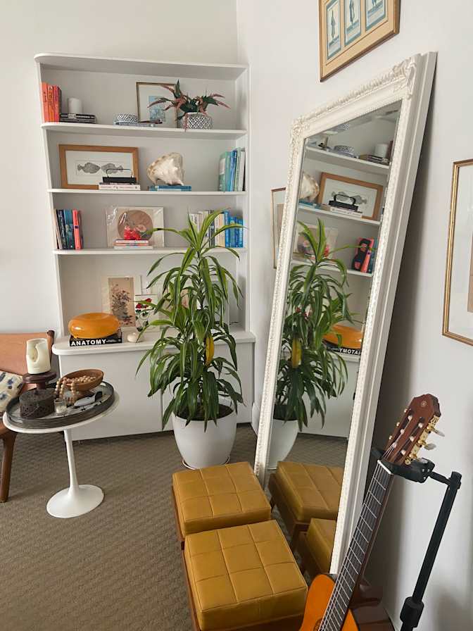 Jayne's room