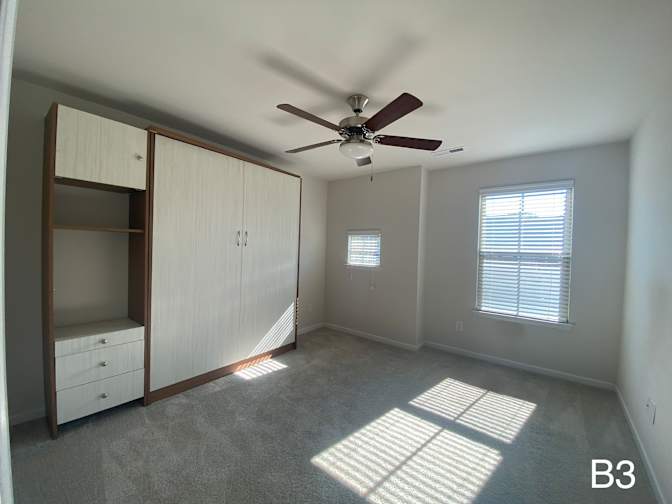 Alcove Rooms's room