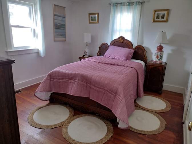 Cadol's room