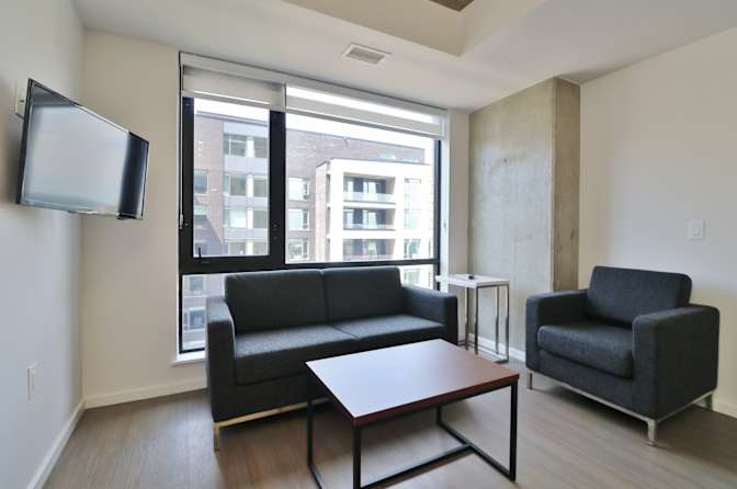 OPM Rentals's room