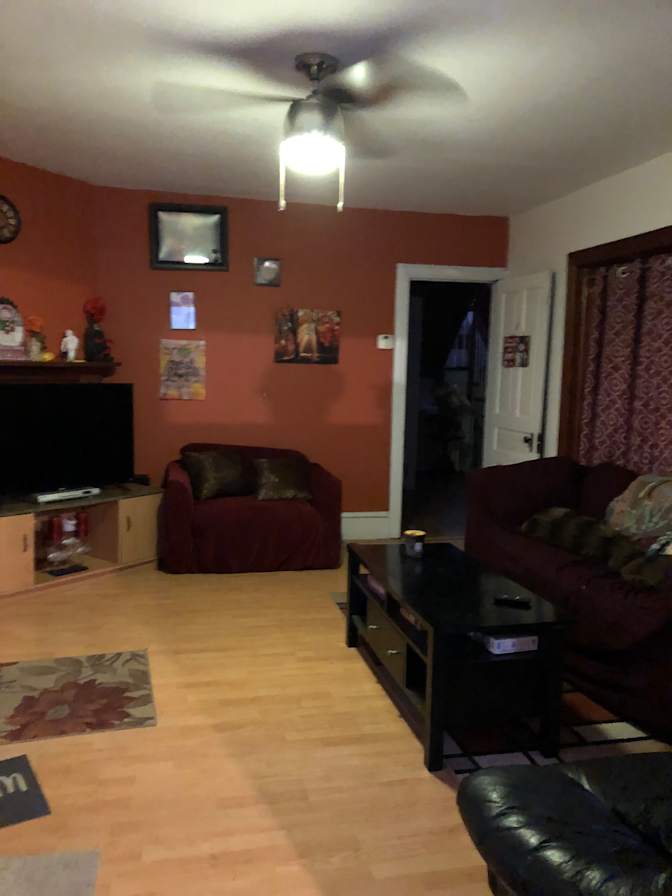 Daniel Villegas's room