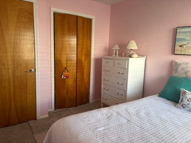 Carolyn's room