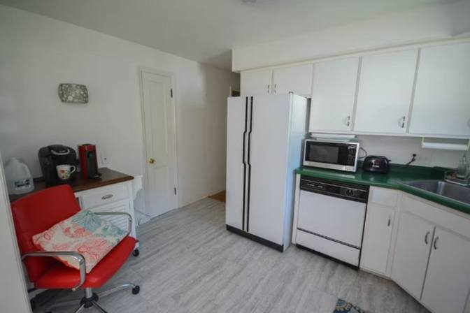 Stephanie's room