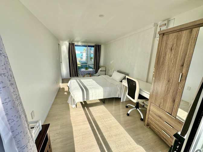 Evangeline's room