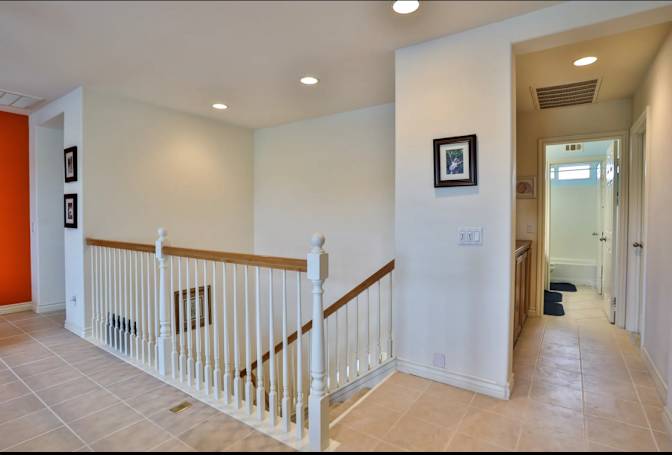 Joy’s  Rentals's room