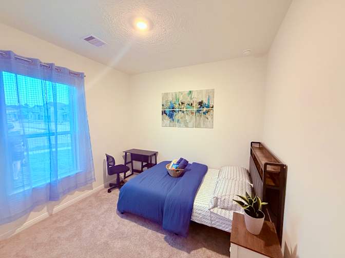 Venkevin Satera's room