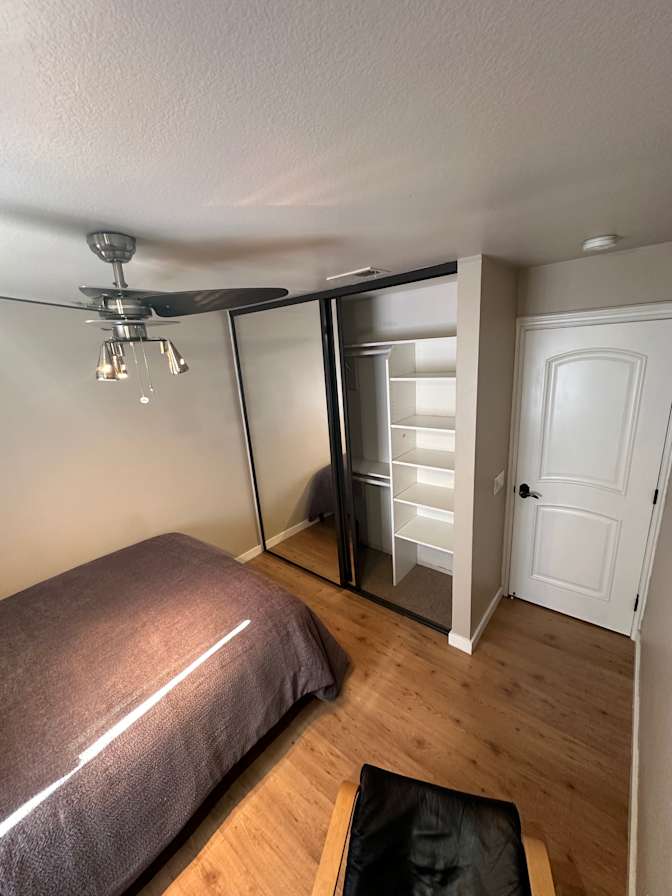 Lisa's room