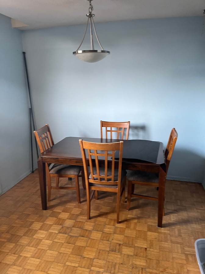 Leonard Ruddy's room