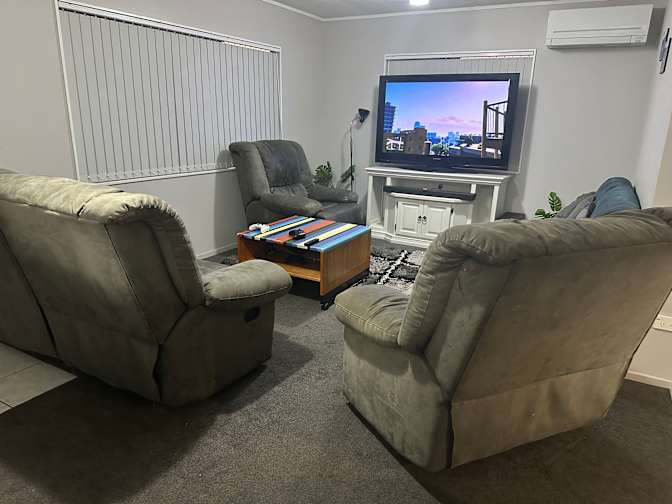 Steven's room