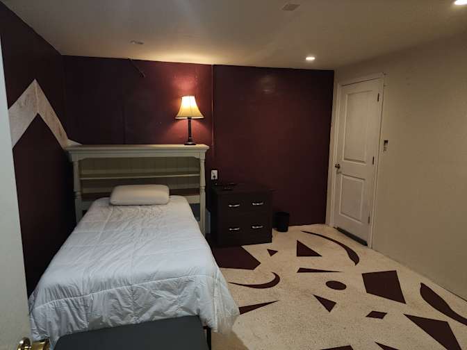 DERRICK's room