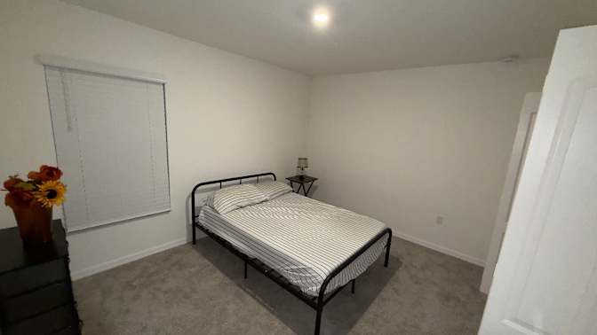 Mateo's room