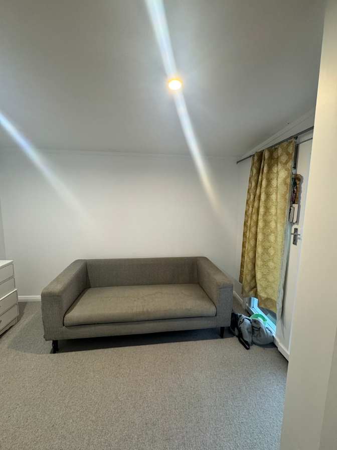 Varun's room