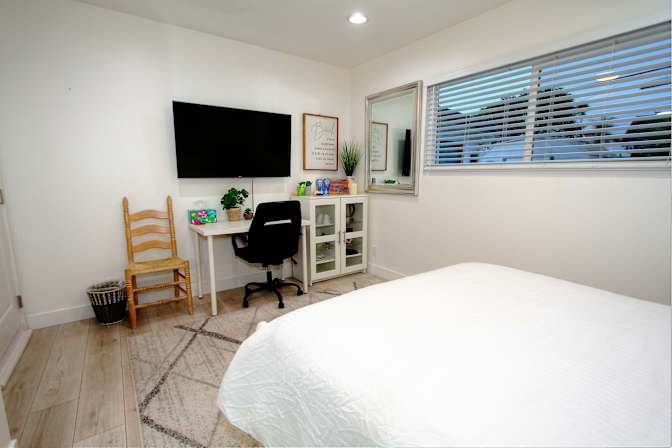 Kim's room