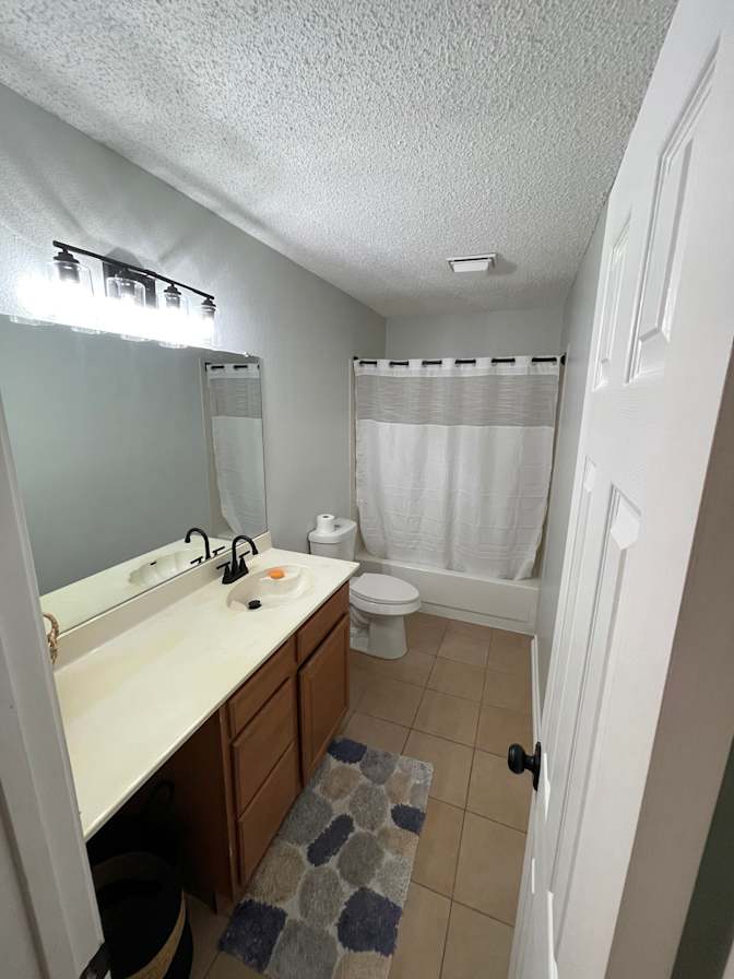 Diana's room