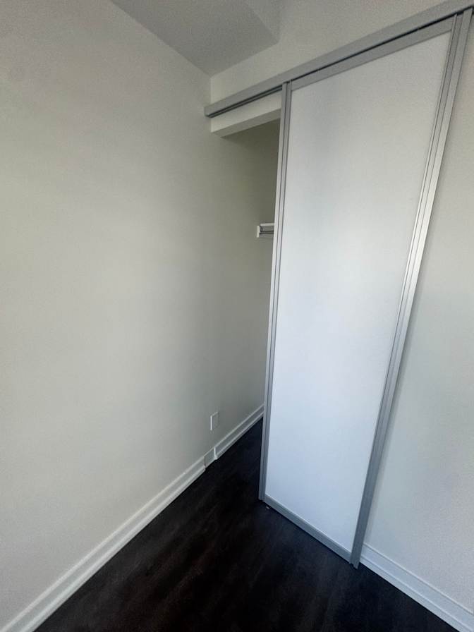 V's room