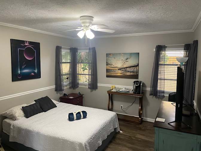 Pete's room