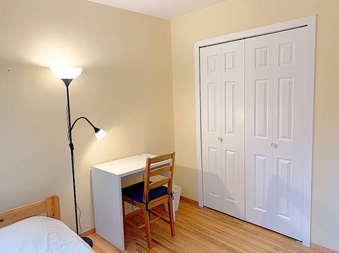 Shirin's room