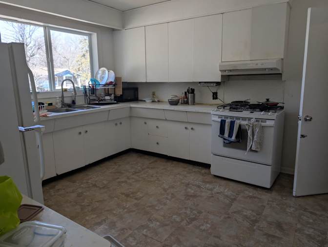 SANIA LALWANI's room