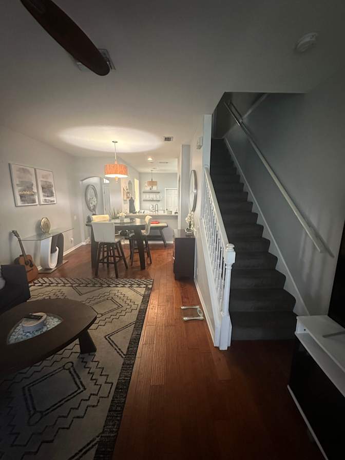 Kenneth Amoth's room