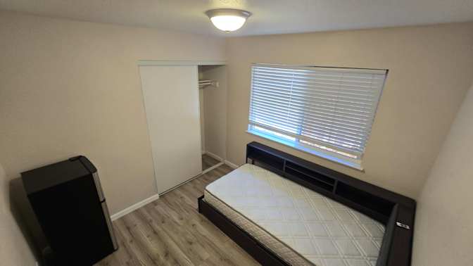 Denis's room