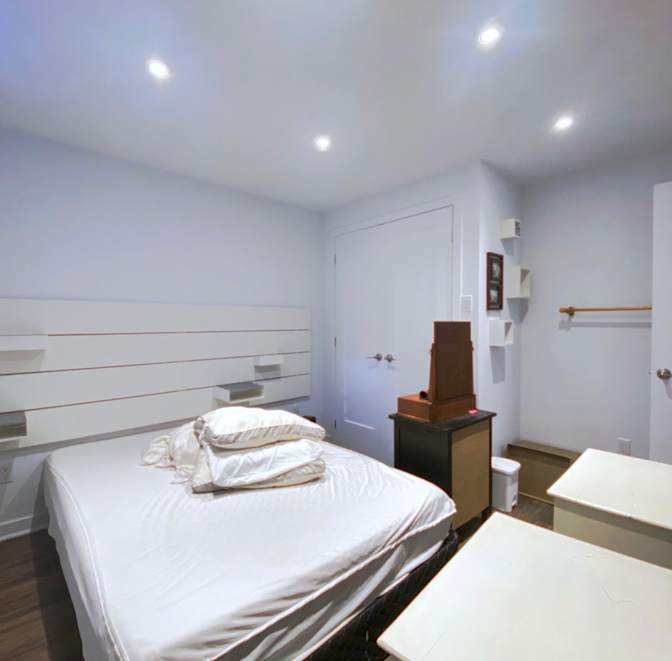 INES BARRAKAD's room