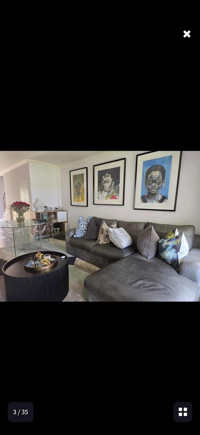 Vee's room