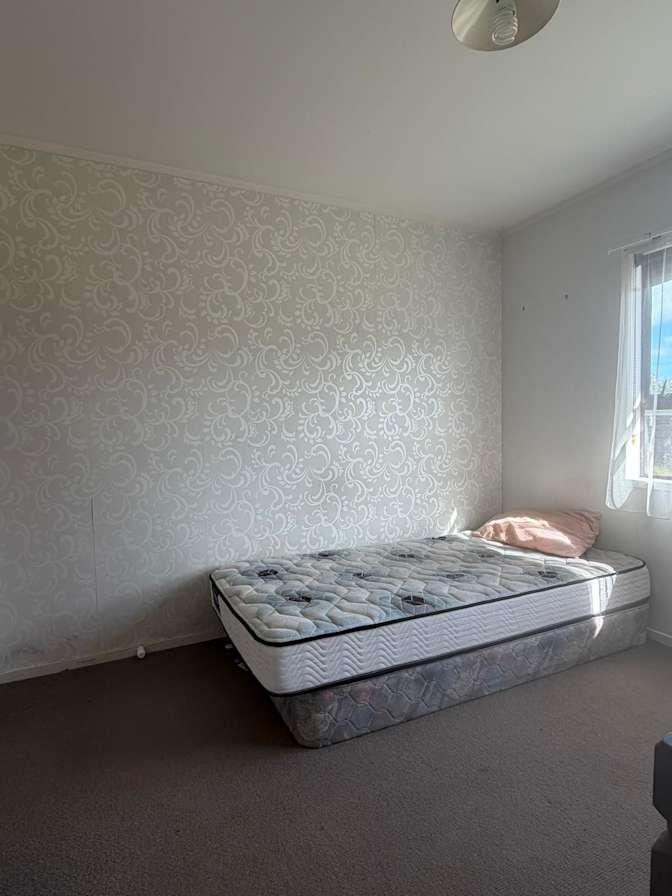 Nav's room