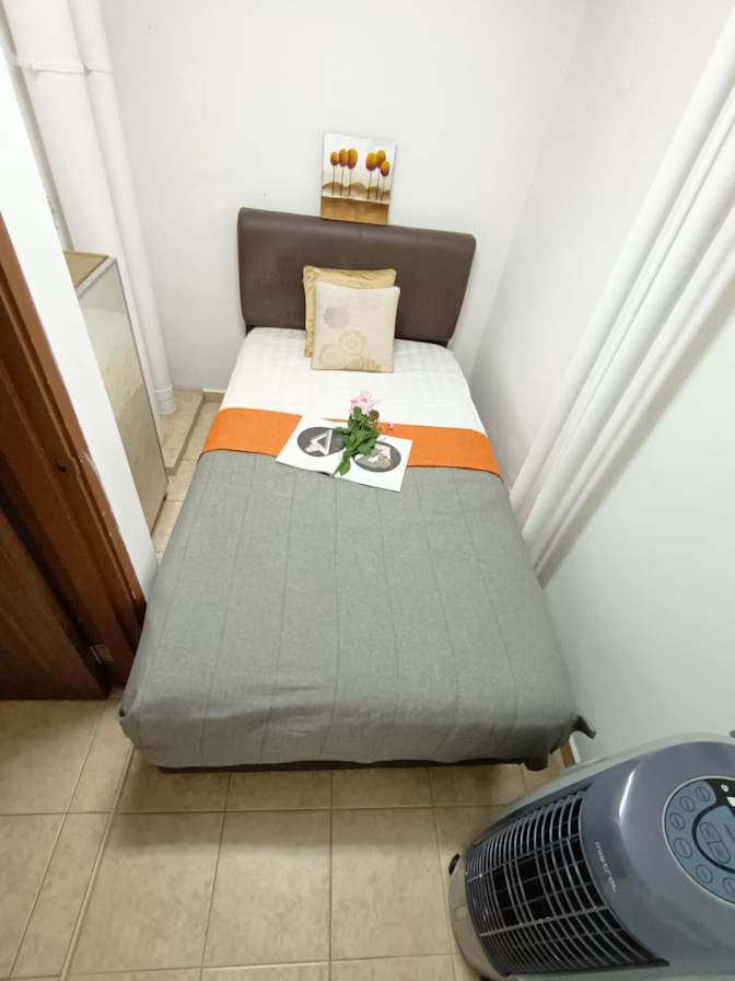 VVA EI's room