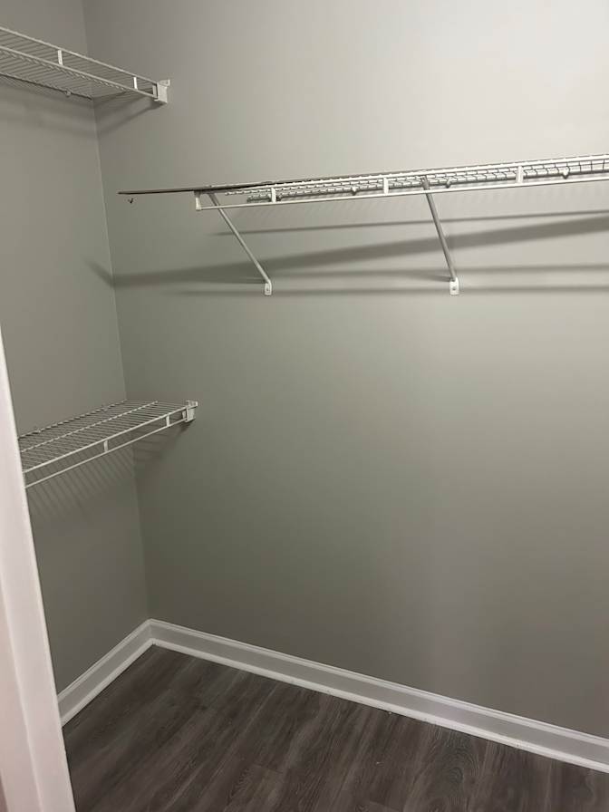 Alcove Rooms's room