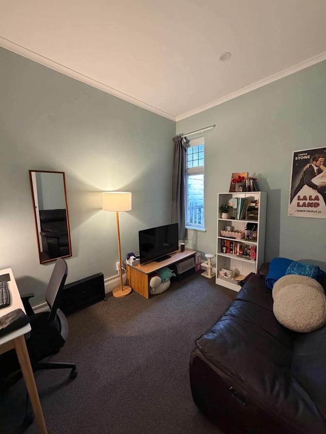 Bella's room