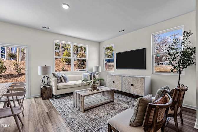 Alcove Rooms's room