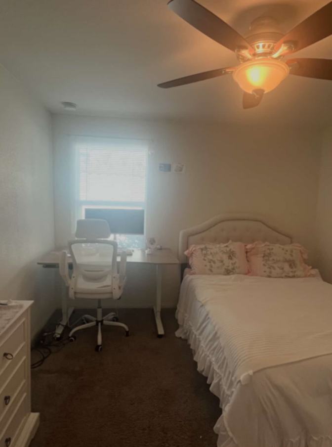 kat's room