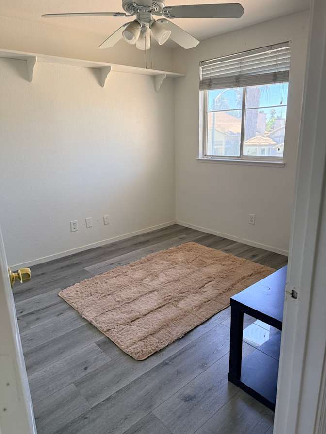 Sumer's room