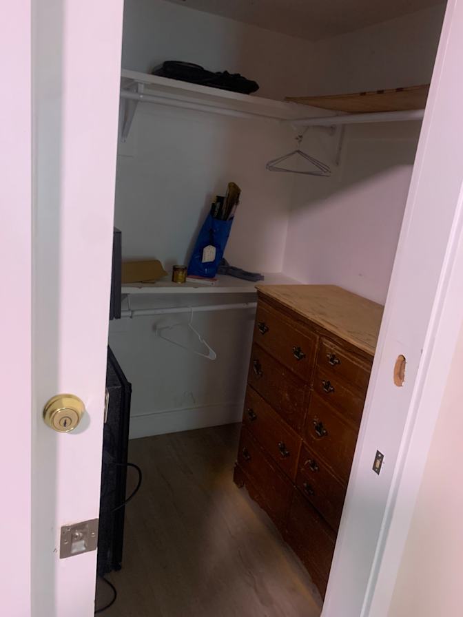 Robert's room