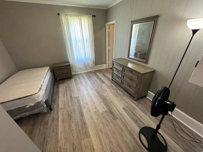 Twin City Housing Solutions LLC's room