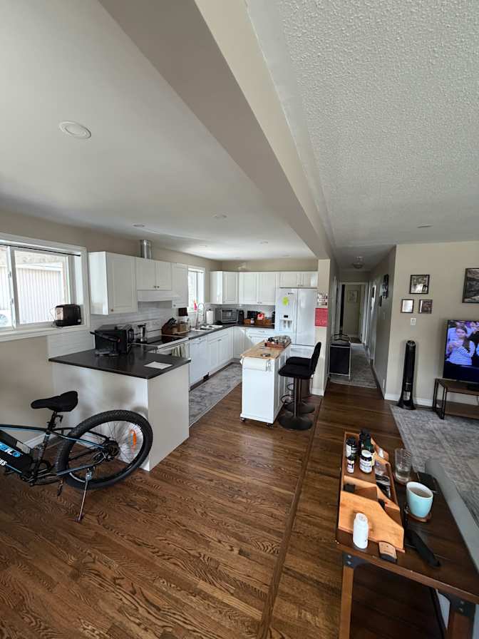 Steve's room