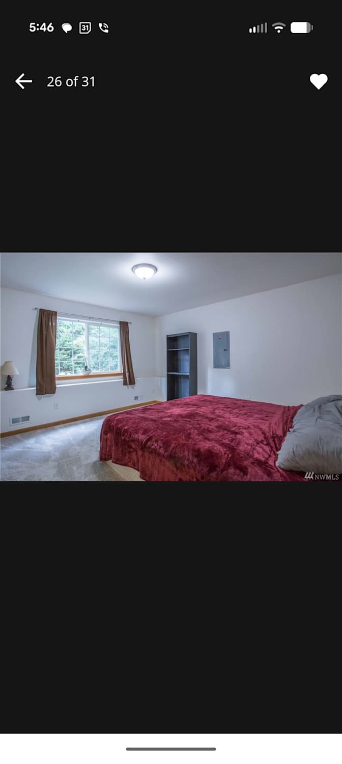 DAKOTA's room
