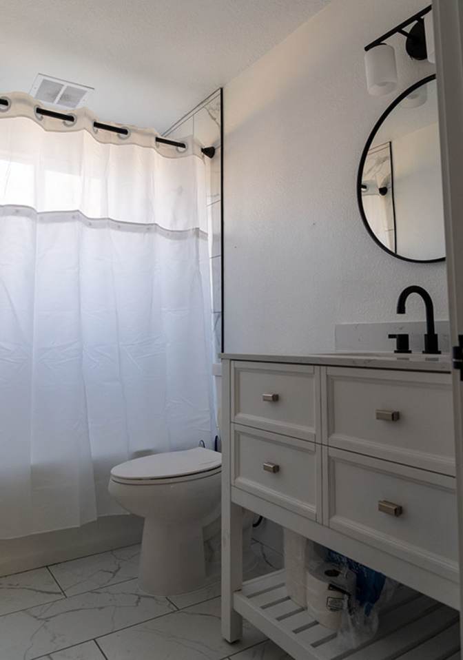 Bluebird Holdings's room