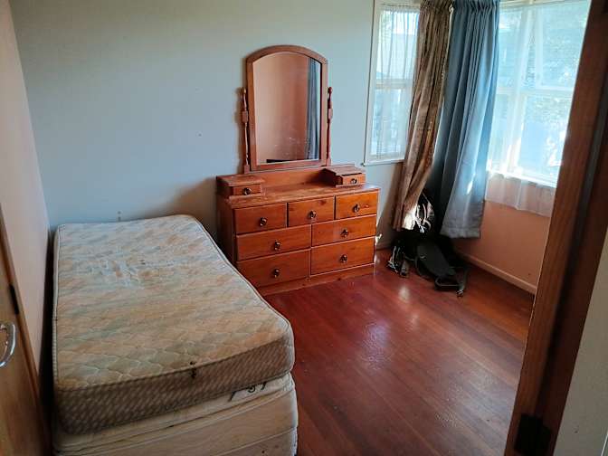 Steven's room