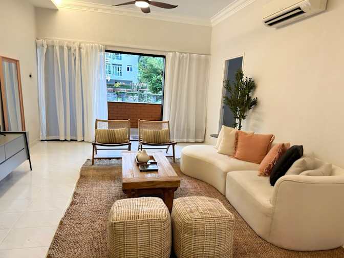Hei Homes's room