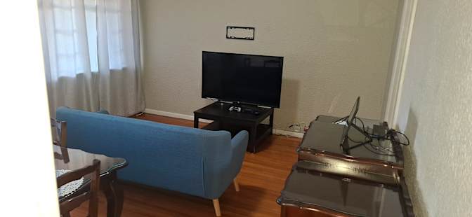 Lee's room