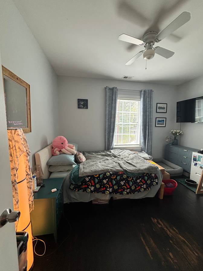 Ash's room