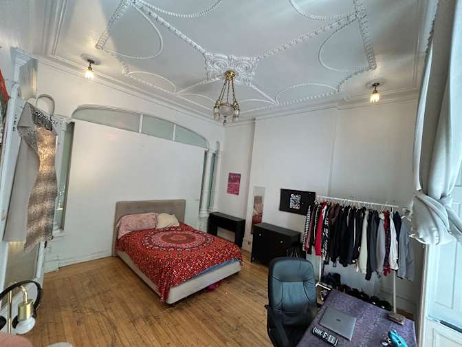 james's room