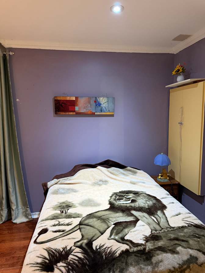 Chaerim's room