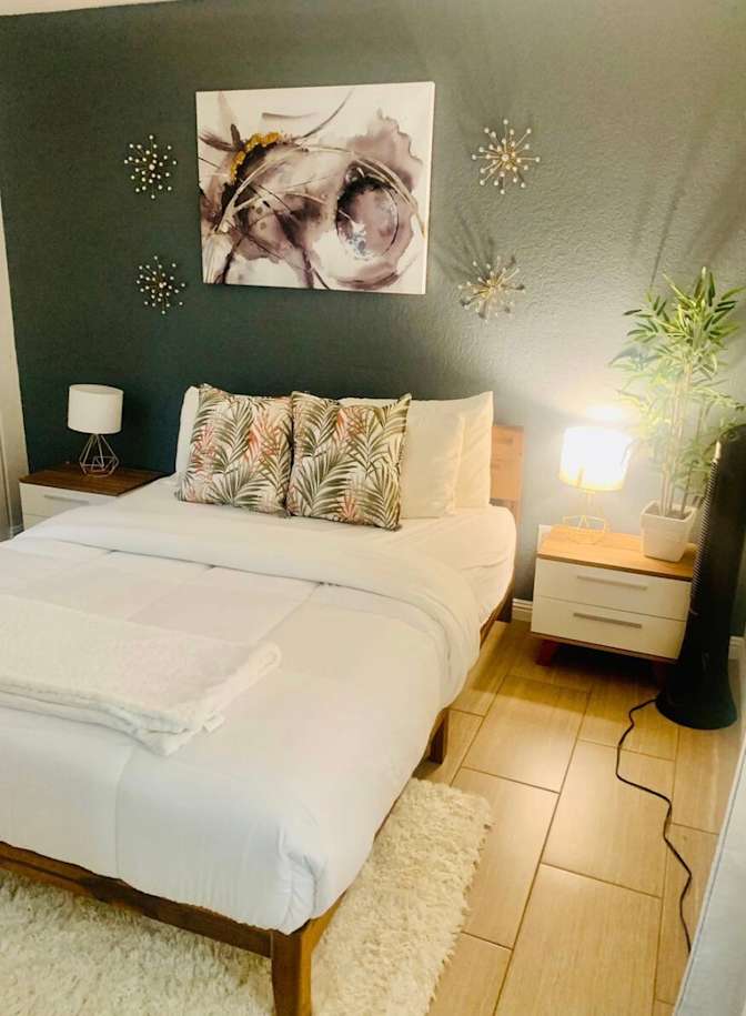 Felipe's room