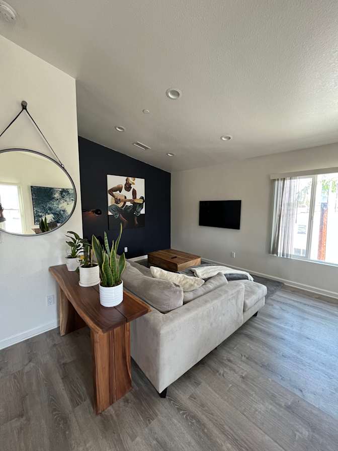 Zak's room