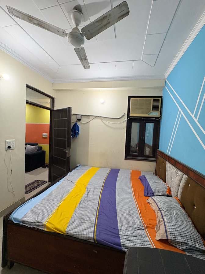 Khushi Agarwal's room