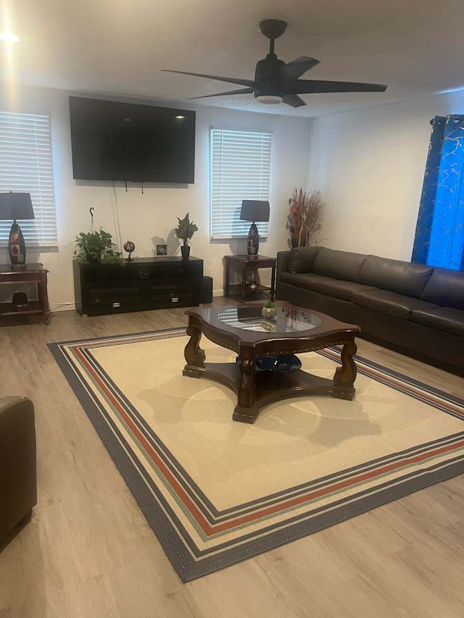 theresa turner's room
