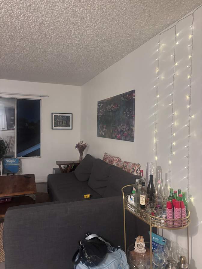 Eva's room