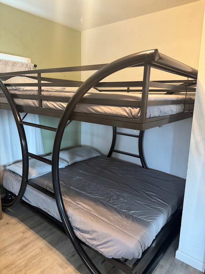 NIcole's room